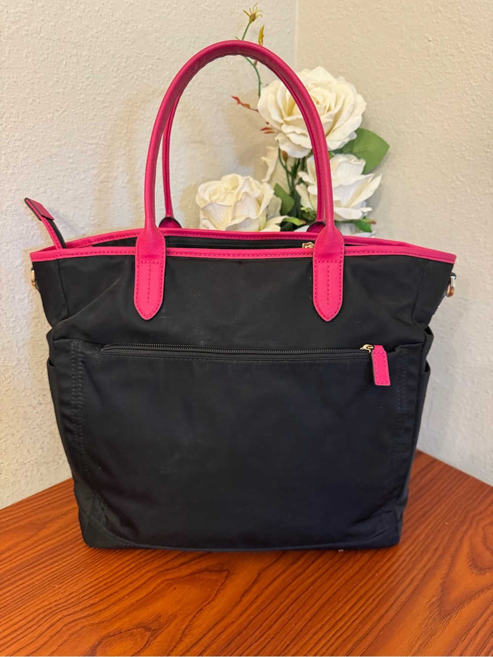 Michael Kors Black diaper bag with Hot Pink Trim and Gold Accents - Picture 8 of 12